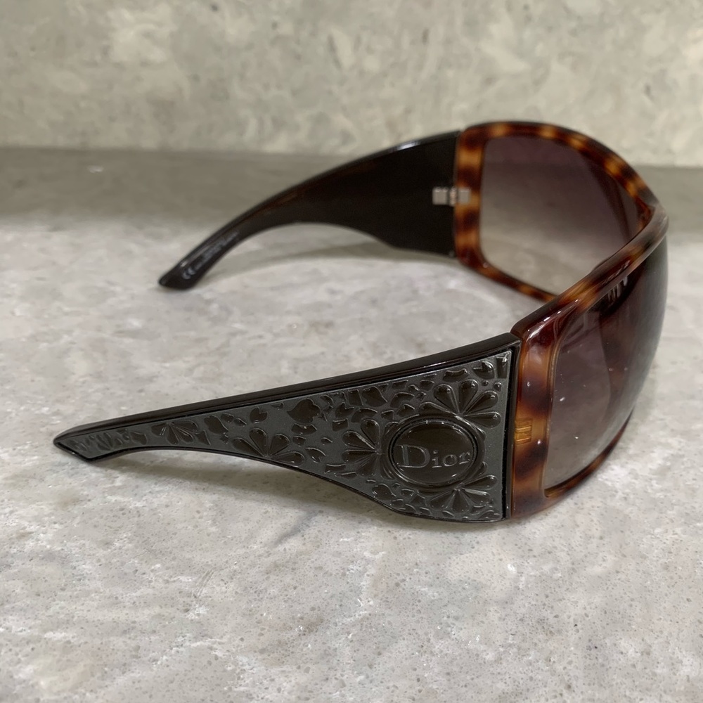 Vintage Dior Sunglasses - image 5